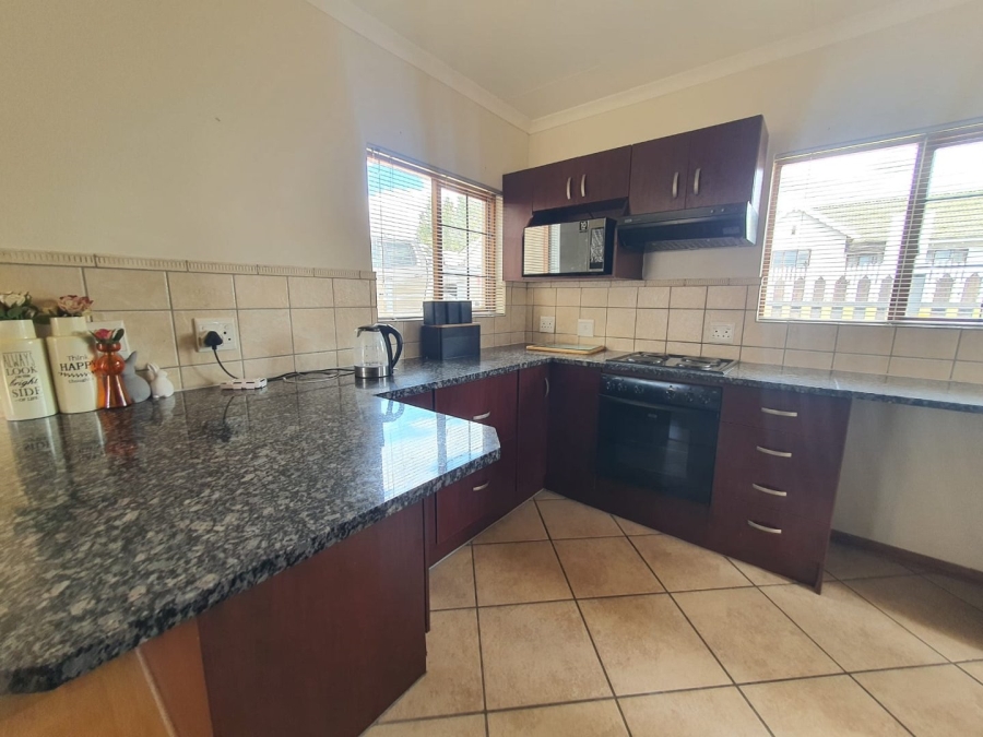 3 Bedroom Property for Sale in Hillside Free State